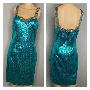 NITELINE By Della Roufogali Sequin Mini Dress Green with Gold Beaded Neckline 8